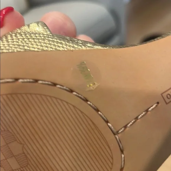 Vince Camuto Gold Metallic Heels with Ankle Strap - Picture 8 of 14